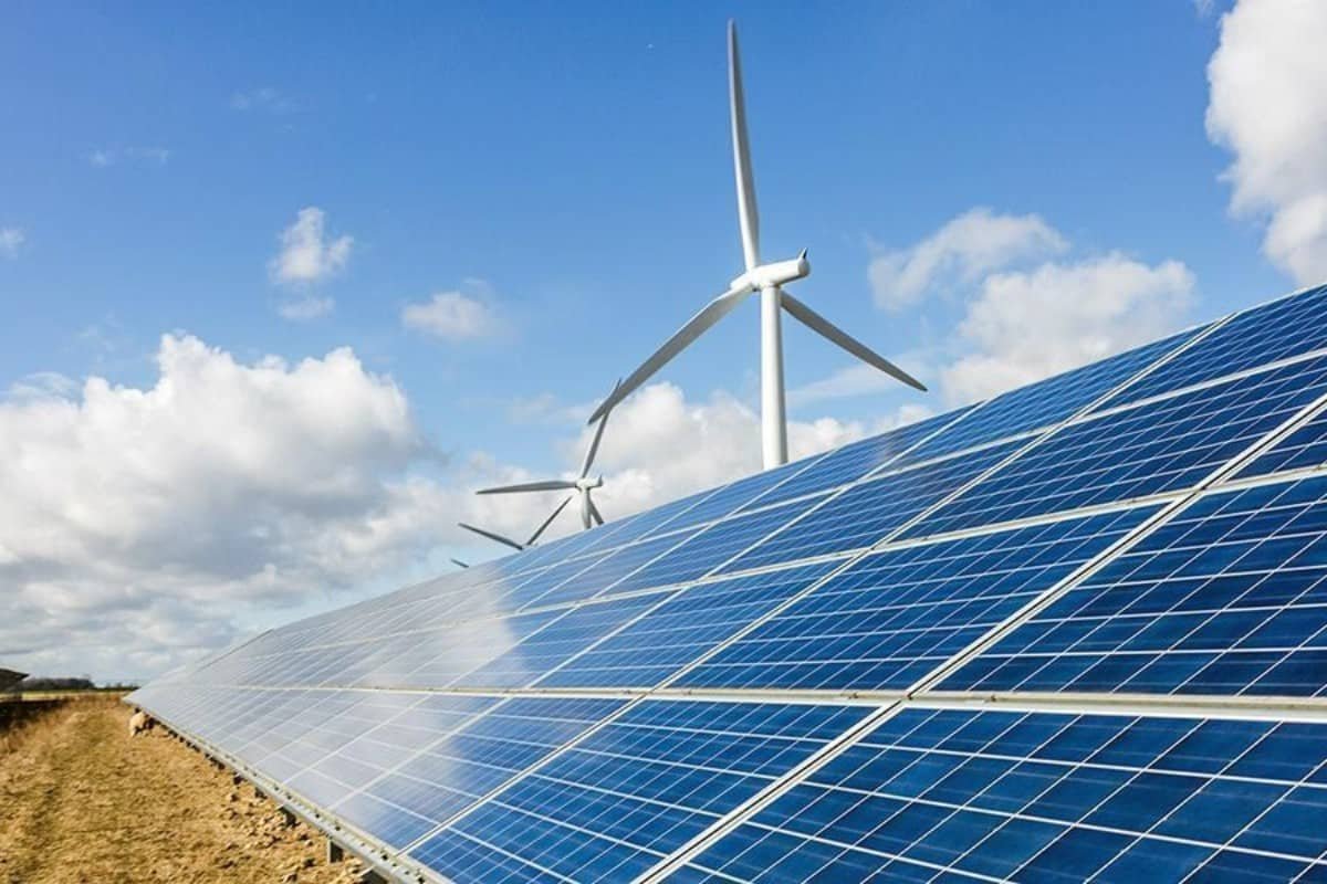 4 Sources Of Renewable Energy To Power Your Household