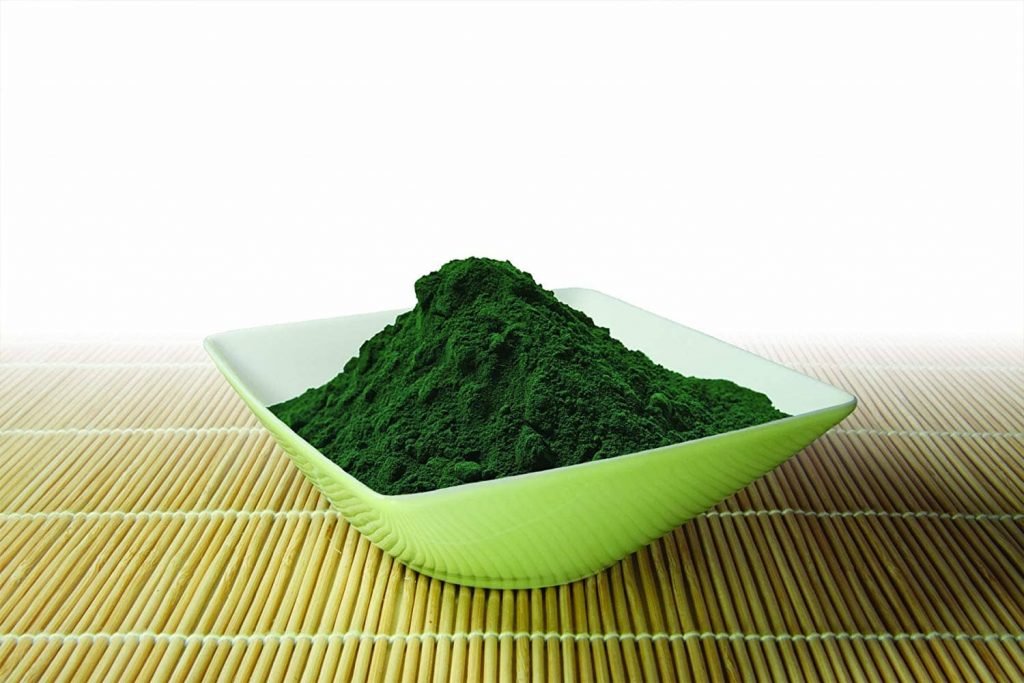 organic spirulina powder